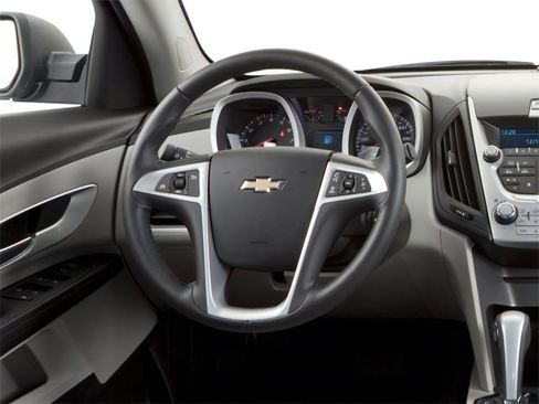 Used 2013 Chevrolet Equinox LS FWD image 4