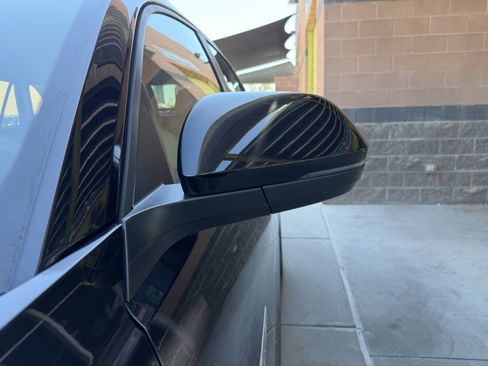 Used 2024 Volkswagen Atlas Cross Sport SE FWD image 12