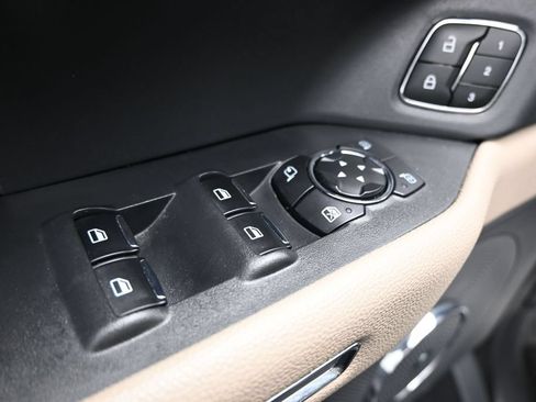 Used 2024 Ford Expedition Max Limited RWD image 11