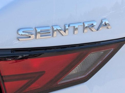 Used 2024 Nissan Sentra S FWD image 11