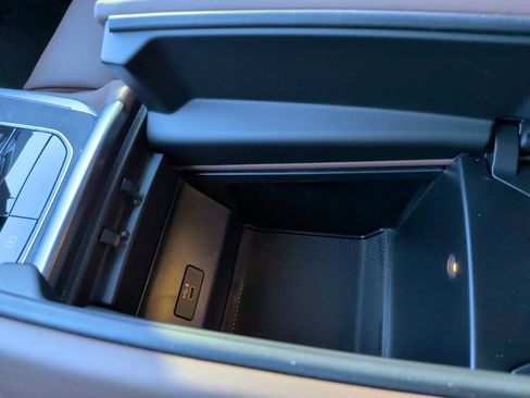 Certified 2022 BMW X5 xDrive40i w/ Executive Package image 25