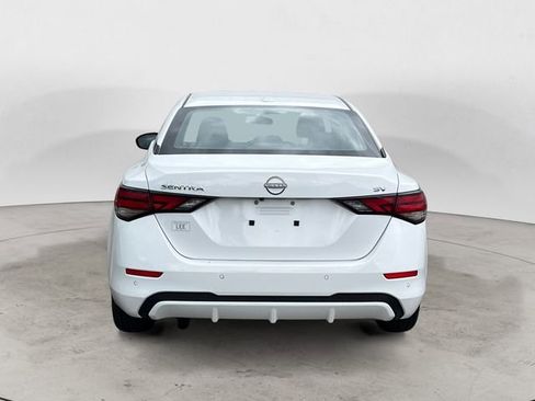 Used 2024 Nissan Sentra SV FWD image 4