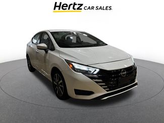 Used 2025 Nissan Versa SV video 1