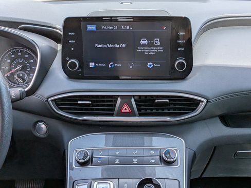 Used 2022 Hyundai Santa Fe SEL FWD image 19