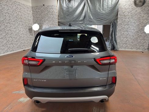 Used 2023 Ford Escape Active AWD/4WD image 6