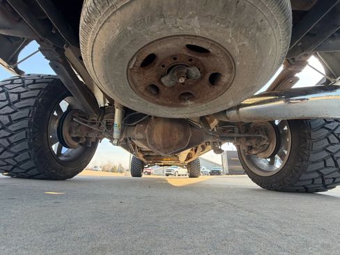 Used 2005 Chevrolet Silverado 2500 LS w/ Heavy-Duty Power Package image 73