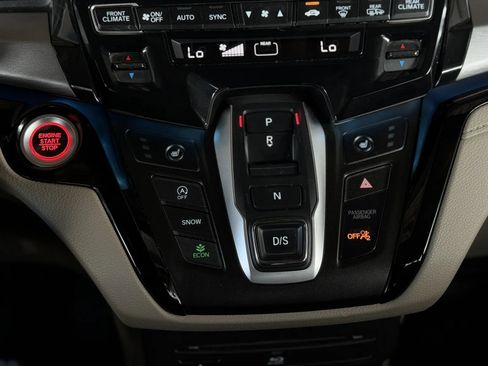 Used 2024 Honda Odyssey Touring image 35