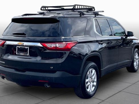 Used 2021 Chevrolet Traverse LT FWD image 13