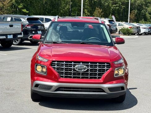 Used 2025 Hyundai Venue SEL FWD image 5