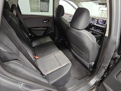 Used 2023 Nissan Rogue SV FWD image 33