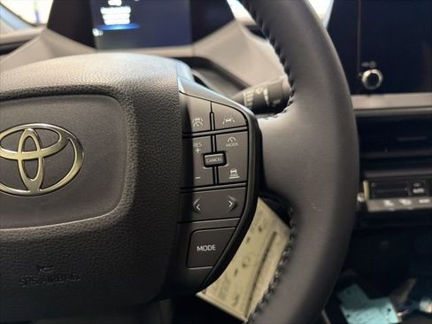 New 2026 Toyota Prius LE image 29