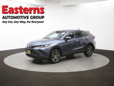 Used 2024 Toyota Venza LE image 56