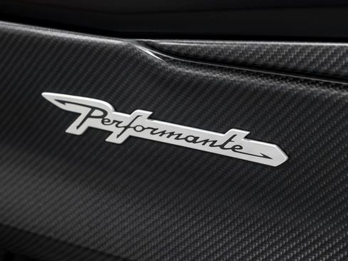 Used 2024 Lamborghini Urus Performante image 58