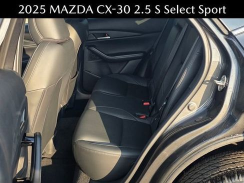 New 2025 MAZDA CX-30 AWD 2.5 S w/ Select Sport Pkg image 19