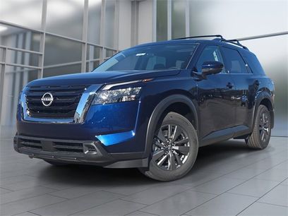 New 2025 Nissan Pathfinder SV w/ SV Premium Package