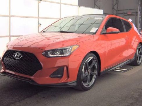 Used 2019 Hyundai Veloster Turbo FWD image 1