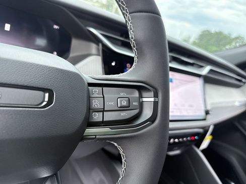New 2026 Jeep Cherokee Limited AWD/4WD image 14