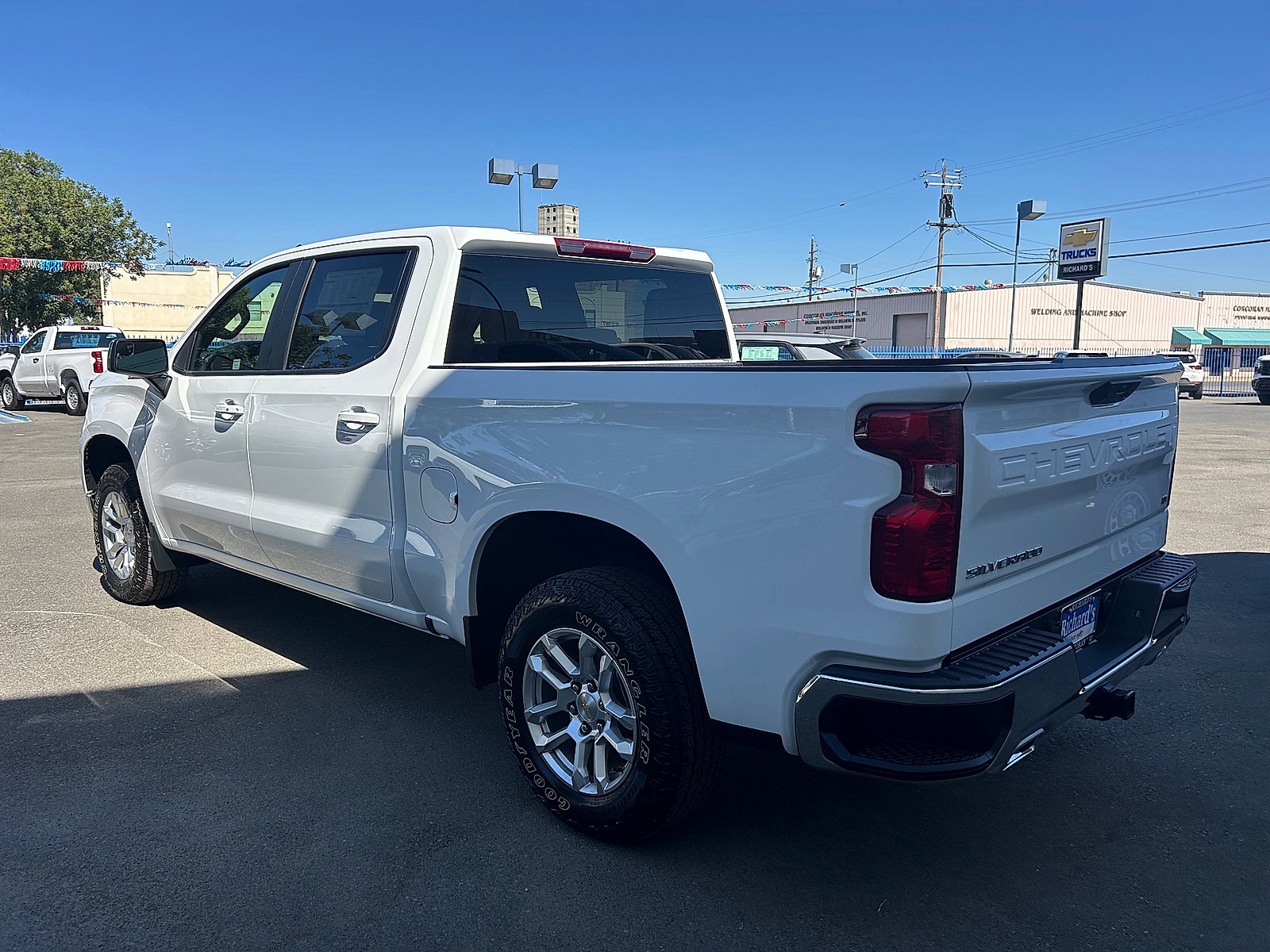 New 2026 Chevrolet Silverado 1500 LT AWD/4WD image 5