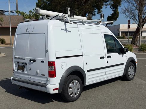 Used 2013 Ford Transit Connect XLT image 4