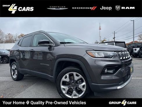 Used 2022 Jeep Compass Limited image 1