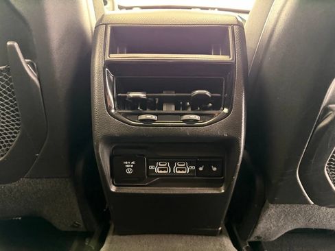 Used 2023 Jeep Grand Cherokee 4WD 4xe w/ Luxury Tech Group II image 30