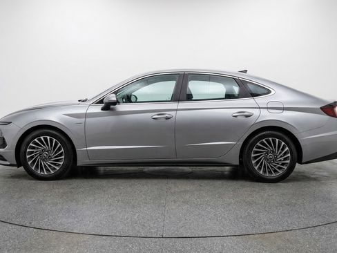 Used 2025 Hyundai Sonata SEL image 5