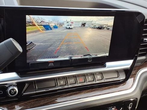 New 2026 GMC Sierra 2500 SLE image 9