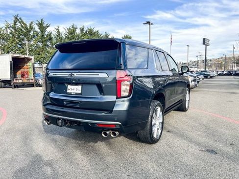 Used 2021 Chevrolet Tahoe High Country w/ Premium Package AWD/4WD image 7