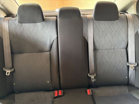 Used 2025 Nissan Versa SV FWD image 36