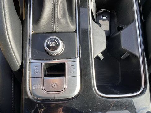 Certified 2020 Kia Telluride LX image 23