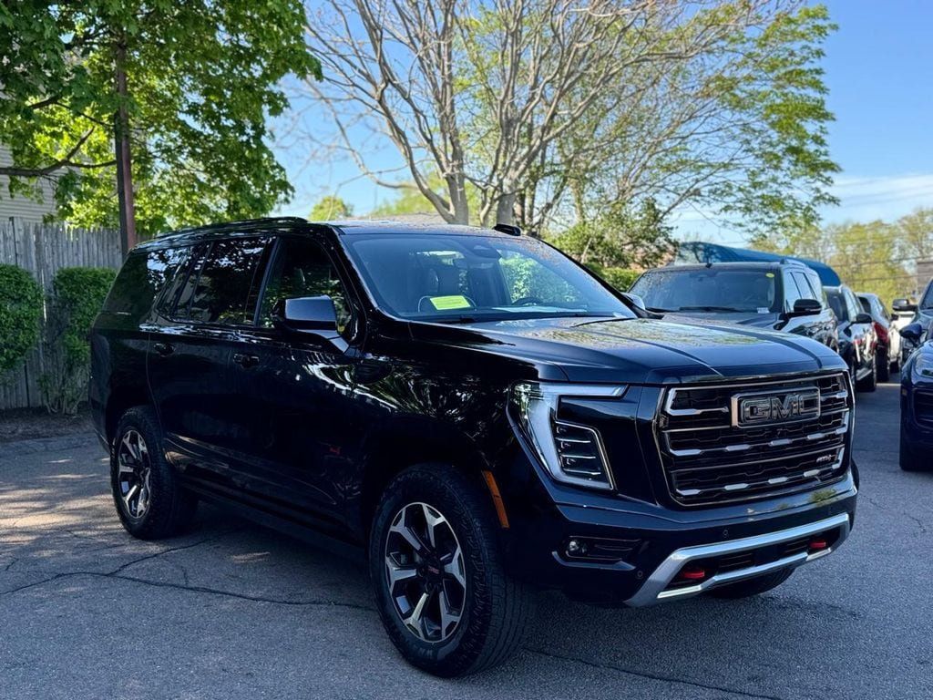 Used 2026 GMC Yukon AT4 Ultimate AWD/4WD image 8