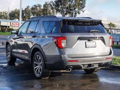 Used 2022 Ford Explorer ST-Line w/ Class IV Trailer Tow Package image 5