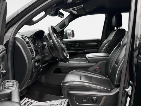 Used 2022 RAM 1500 Limited AWD/4WD image 11