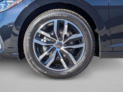 New 2025 Volkswagen Jetta SE image 10