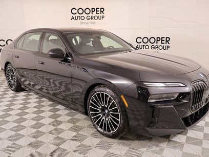 New 2026 BMW 750e xDrive