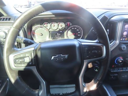 Used 2020 Chevrolet Silverado 1500 LT Trail Boss AWD/4WD image 31