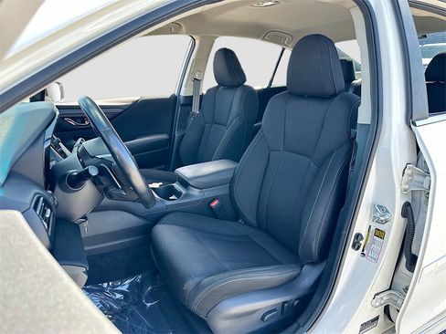 Used 2022 Subaru Legacy Premium image 20