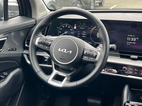 Certified 2025 Kia Sportage SX Prestige image 16