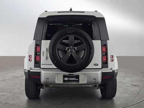 Used 2023 Land Rover Defender 110 S AWD/4WD image 4