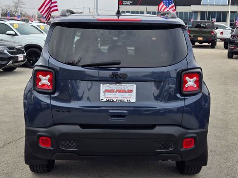 Certified 2023 Jeep Renegade Latitude image 10