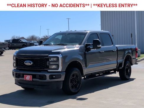 Used 2024 Ford F250 XL w/ STX Appearance Package image 3