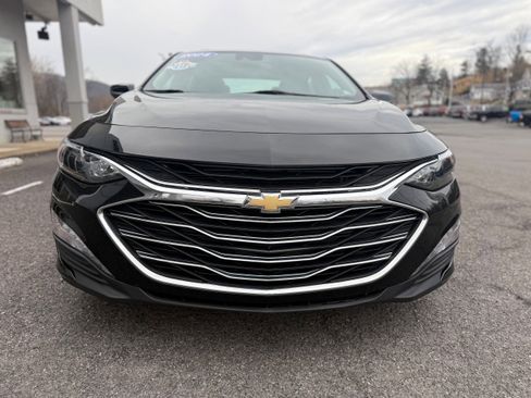 Used 2024 Chevrolet Malibu LT image 4
