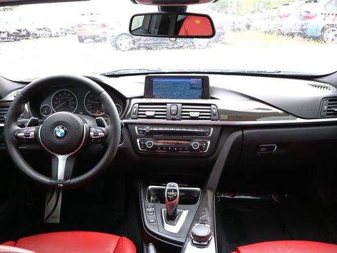 Used 2015 BMW 328i xDrive Sedan AWD/4WD image 11