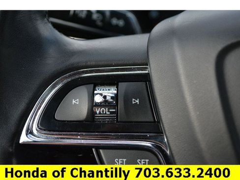 Used 2023 Lincoln Nautilus Reserve image 24