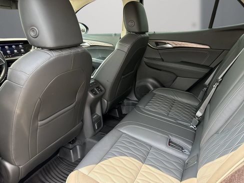 Used 2021 Buick Envision Avenir FWD image 15