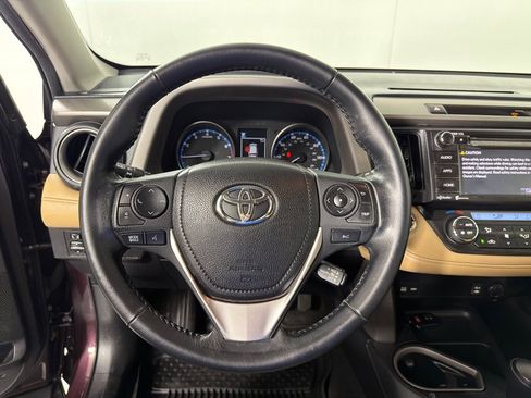 Used 2018 Toyota RAV4 XLE w/ Plus Extra Value Package AWD/4WD image 14