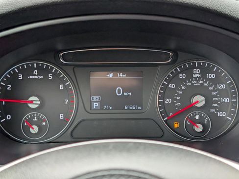 Used 2020 Kia Sorento S image 30