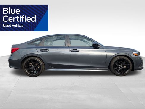 Used 2023 Honda Civic Sport image 3