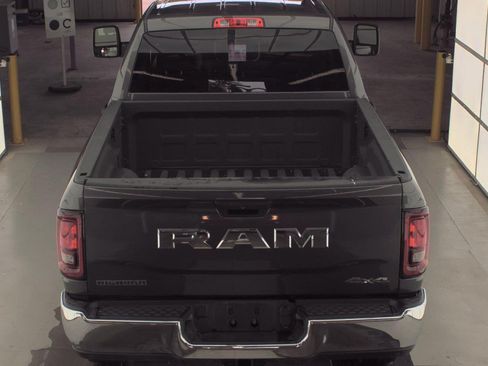 Used 2026 RAM 2500 Big Horn AWD/4WD image 5