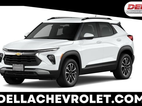 New 2026 Chevrolet TrailBlazer LT w/ LPO, Blackout Package image 1